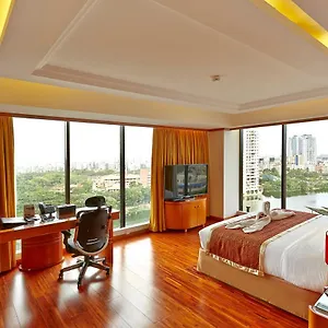 Hotel Six Seasons, Dhaka